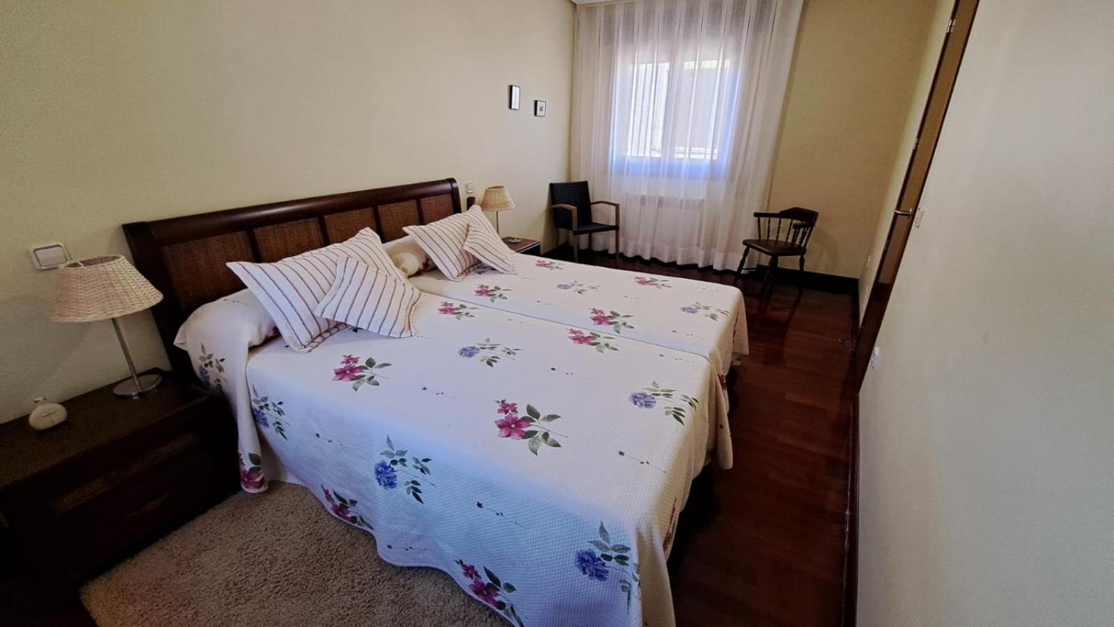 La Madre Abadesa Villa Tordesillas Luaran gambar